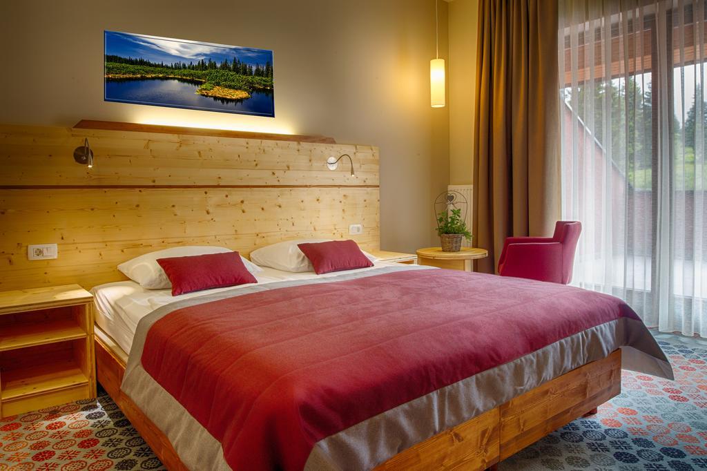 Hotel Natura Rogla Exterior photo